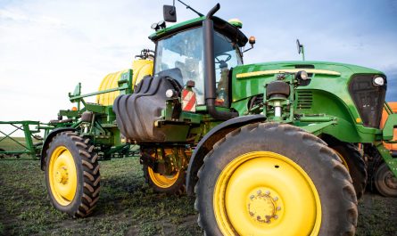 tractor