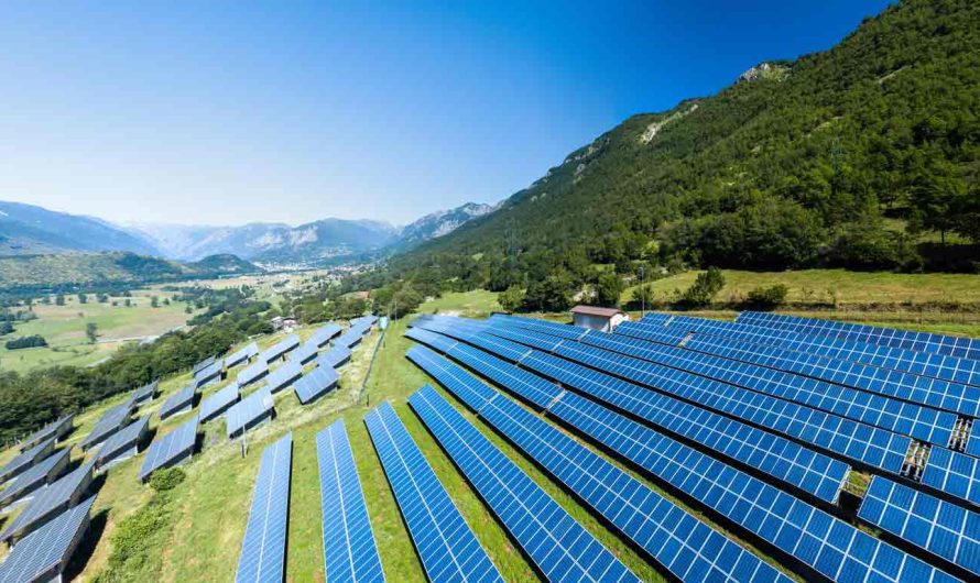 Depozit Solar: Verificare periodica a fixarilor pe structurile panourilor fotovoltaice (De ce se slabesc acestea)