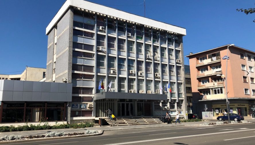 Primăria Bacău suspendă temporar eliberarea actelor de urbanism. Măsura se aplică din 25 august, după intrarea în vigoare a noului Cod al urbanismului